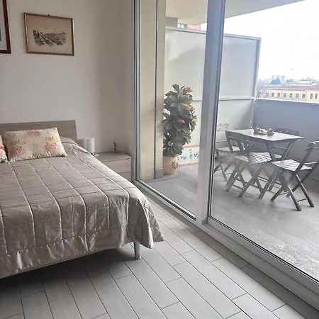 Cozy Near Life Apartamento